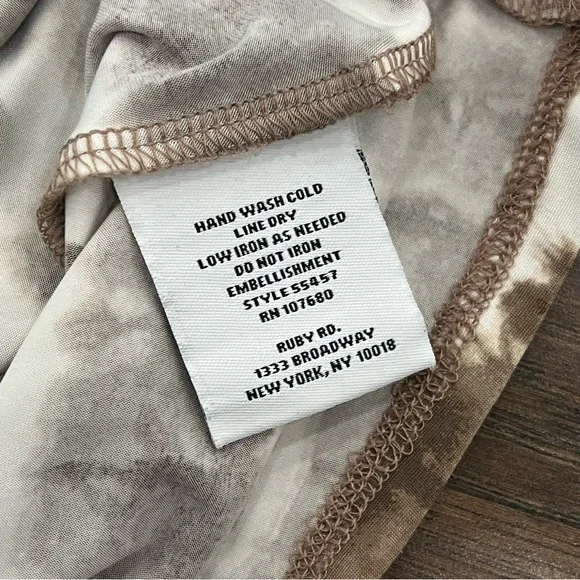 Ruby Rd. Sleeveless Top - Picture 12 of 12